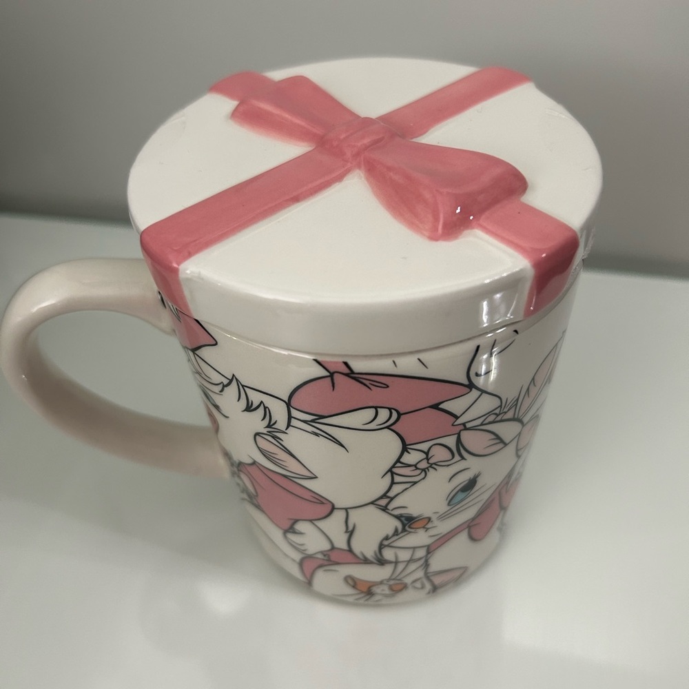Disney Aristocats Marie Mug with Lid Pink Bow - Picture 3 of 6